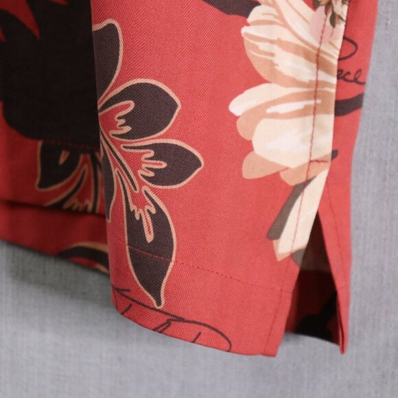 Hilo Hattie Hawaiian Shirt Men’s 3XL Red Hula Dancer Floral 100% Silk Aloha Camp - Picture 8 of 12
